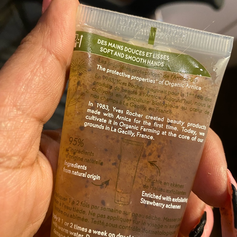 Arnica Hand Exfoliating wash